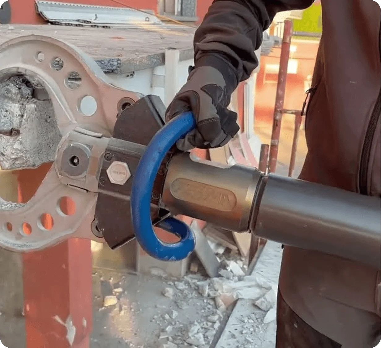 Tehma concrete crusher